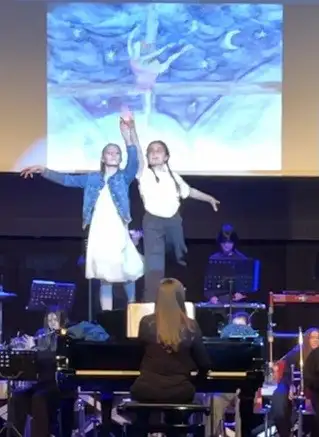 02 Tanz auf dem Fluegel.jpg